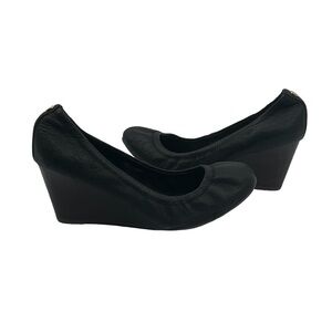 Tory Burch Black Round Toe Closed Toe Wedge Ballet Heels Size 6.5 Women’s